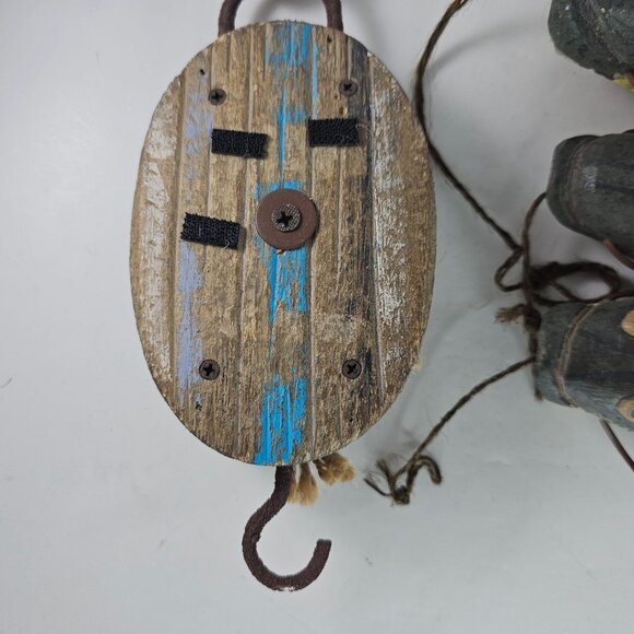 Handcrafted Wooden Catfish String Wall Hanging Decor Carved Folk Art - Picture 8 of 12